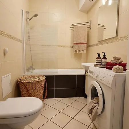Appartamento Rogalinska 50m2 With Free Parking, Balcony, Workspace Danzica