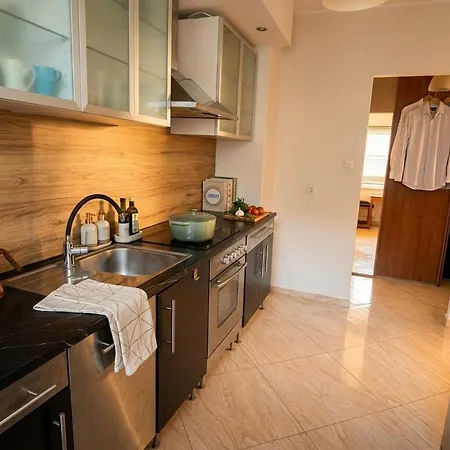 Rogalinska 50m2 With Free Parking, Balcony, Workspace * Danzica